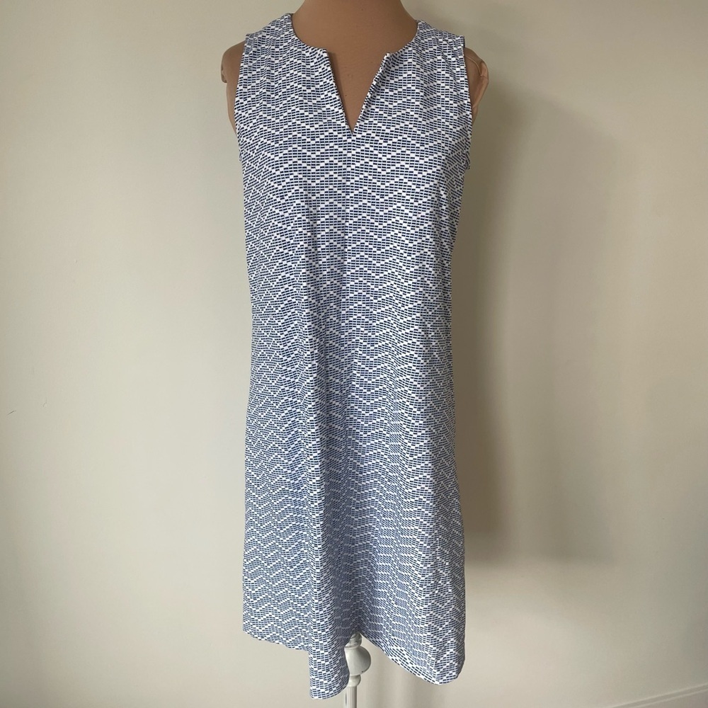 J.MLaughlin Catalina Blue White Nylon Zig Zag Print Sleeveless Dress EUC Size XS